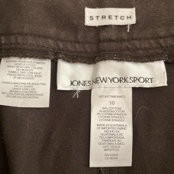 Jones New York Sport Pants - Picture 4 of 4